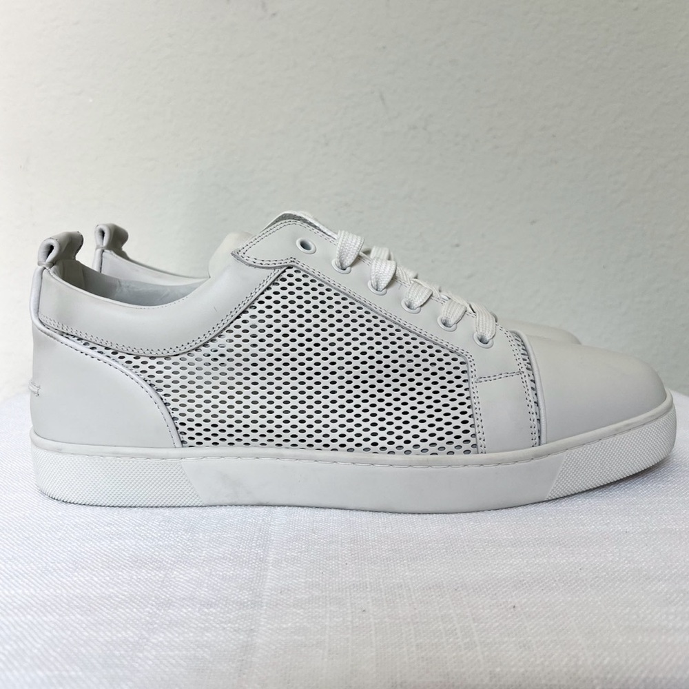 NWOB Christian Louboutin Men’s Perforated AC Louis Junior Sneakers in White - Picture 2 of 6